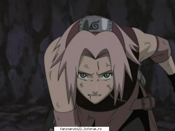 eu zic ca sakura e o salvatoare in insa in prima serie nu e decat o fata disperata dupa sasuke (iar
